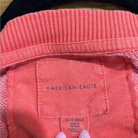 American Eagle, oversized coral sweatshirt ex small boxy lightly distressed soft - Picture 4 of 11